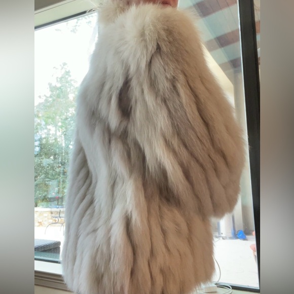 Vintage Saga Genuine Fox Fur Coat made in Finland - Picture 12 of 13